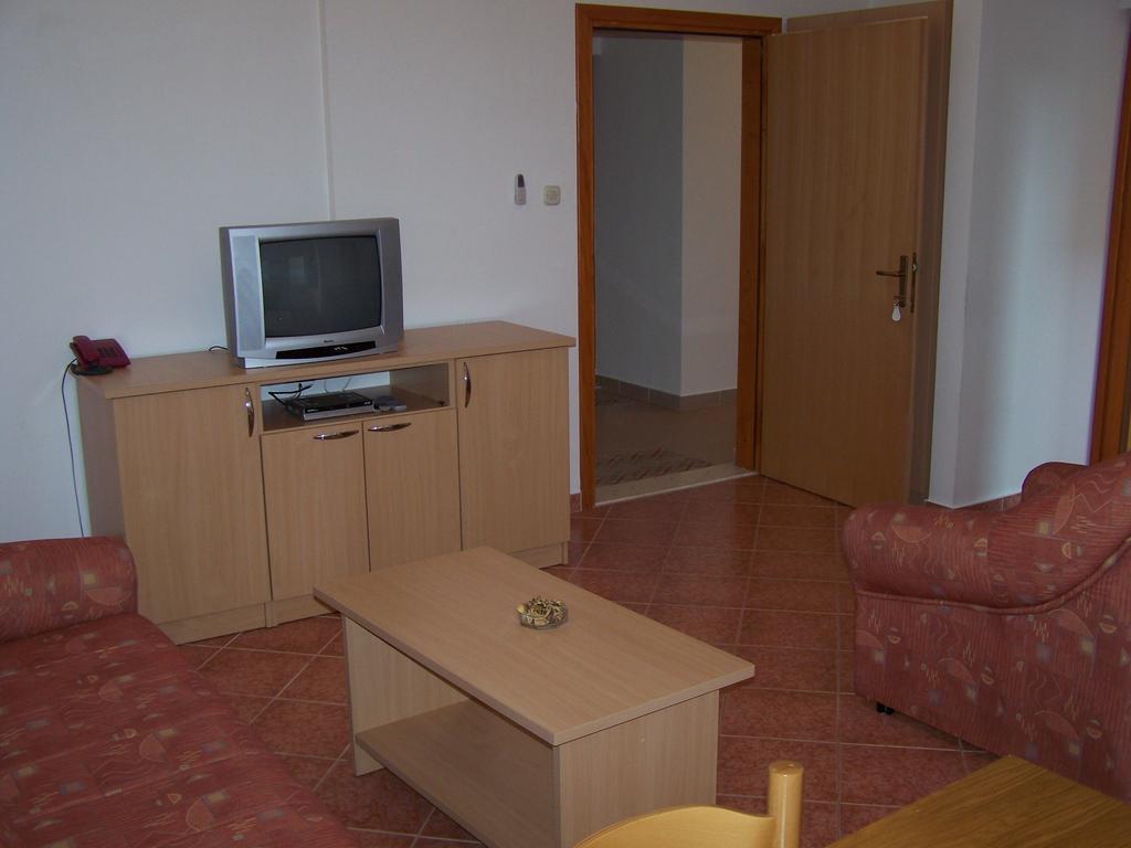 Apartments Mediteraneo Klek Exterior photo